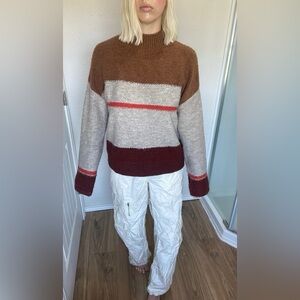 Universal threads striped sweater